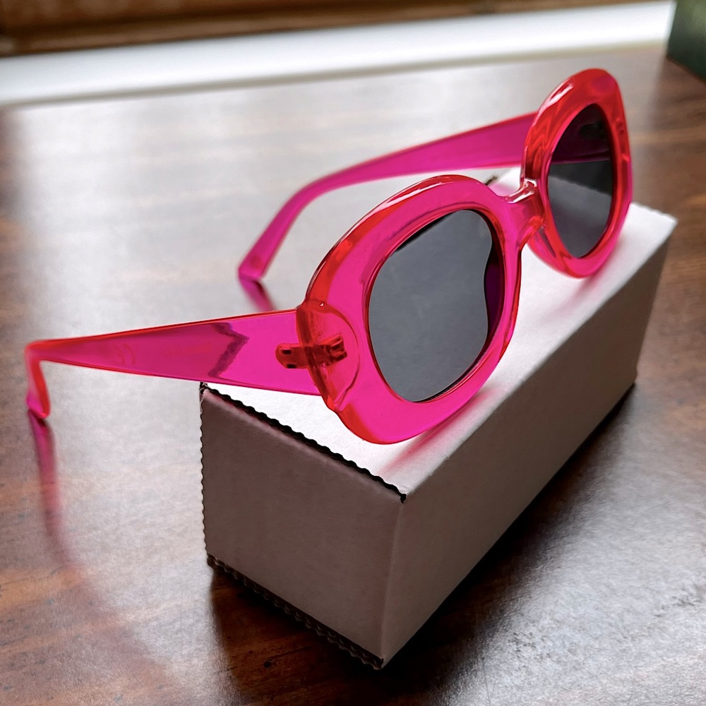 Panama Jack Retro Hot Pink Sunglasses